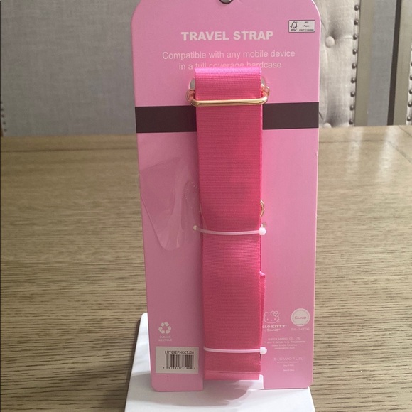 Hello Kitty Pink Travel Strap - Picture 2 of 2